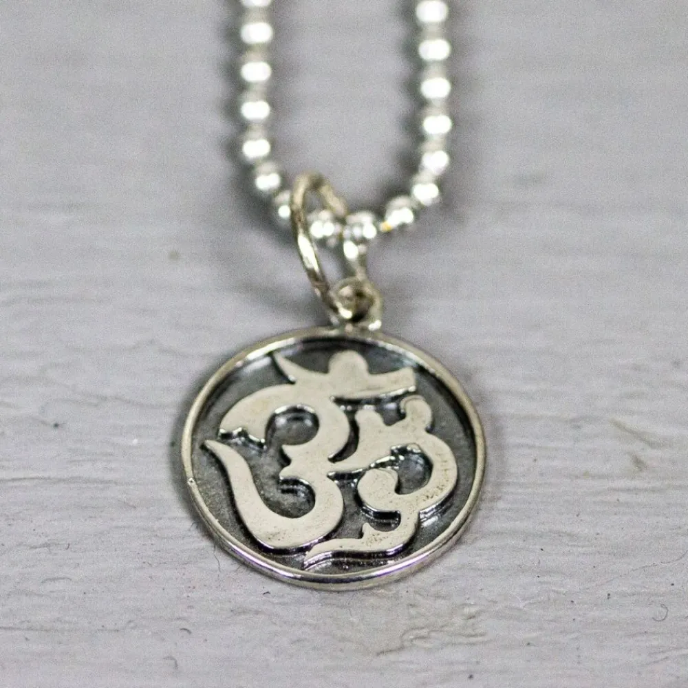 Jéh Jewels Icons-Hänger Ohm Zeichen Silber Oxy