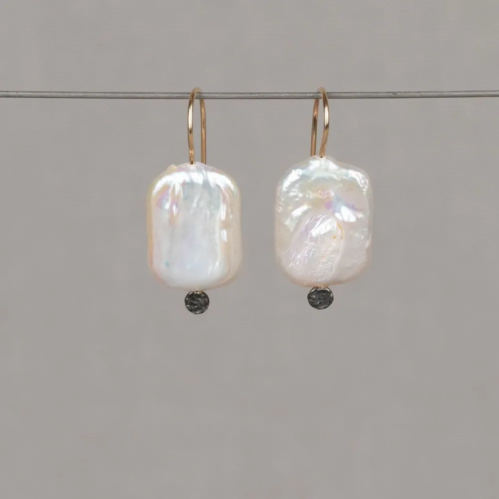 Jéh Jewels Touch Of Gold | Pearls-Ohrring Goldfilled mit quadratischer Perle
