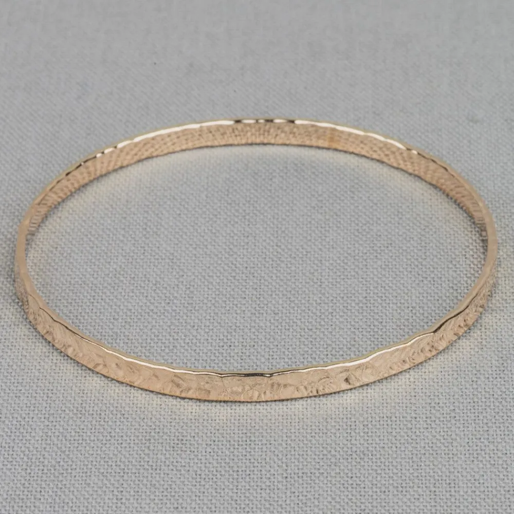 Jéh Jewels Touch Of Gold | Klingel Armbänder-Ringarmband Goldfilled Hammerschlag