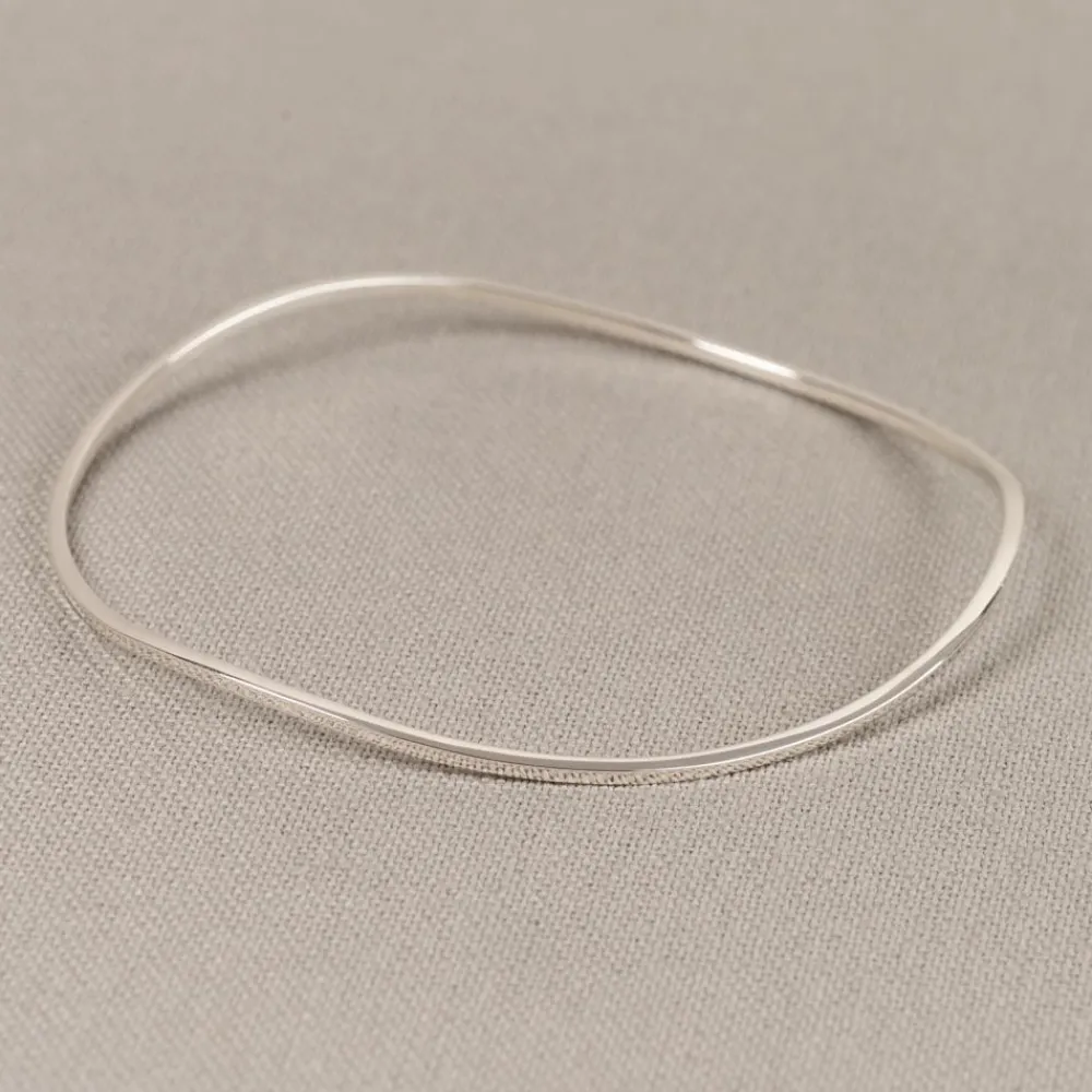 Jéh Jewels Silver | Klingel Armbänder-Silbernes gewelltes Klinkenarmband